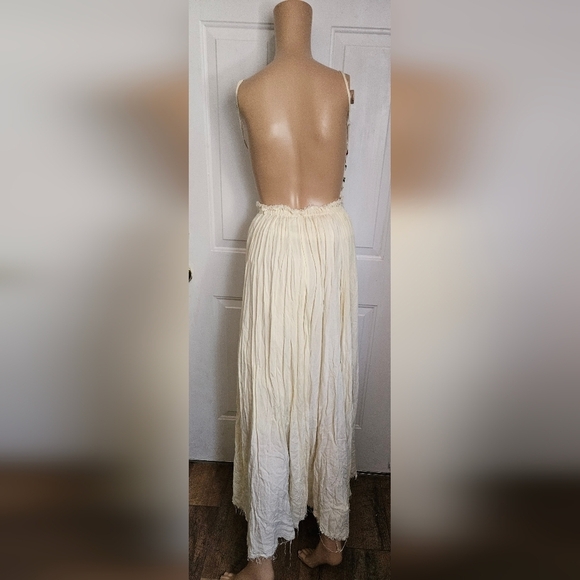 Raga Isabella Embroidered Pale Yellow Maxi Dress - Picture 6 of 8